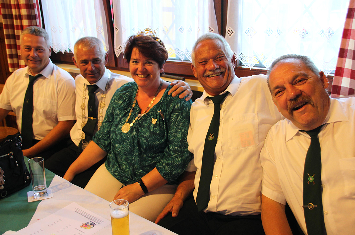 /2019/06/29-6-2019schuetzenkaltenbachg03.jpg