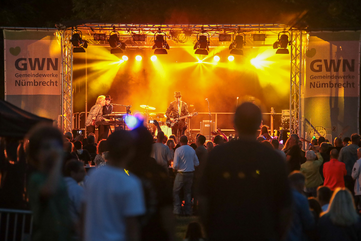 /2022/07/08-07-2022Lichter_g-17.jpg