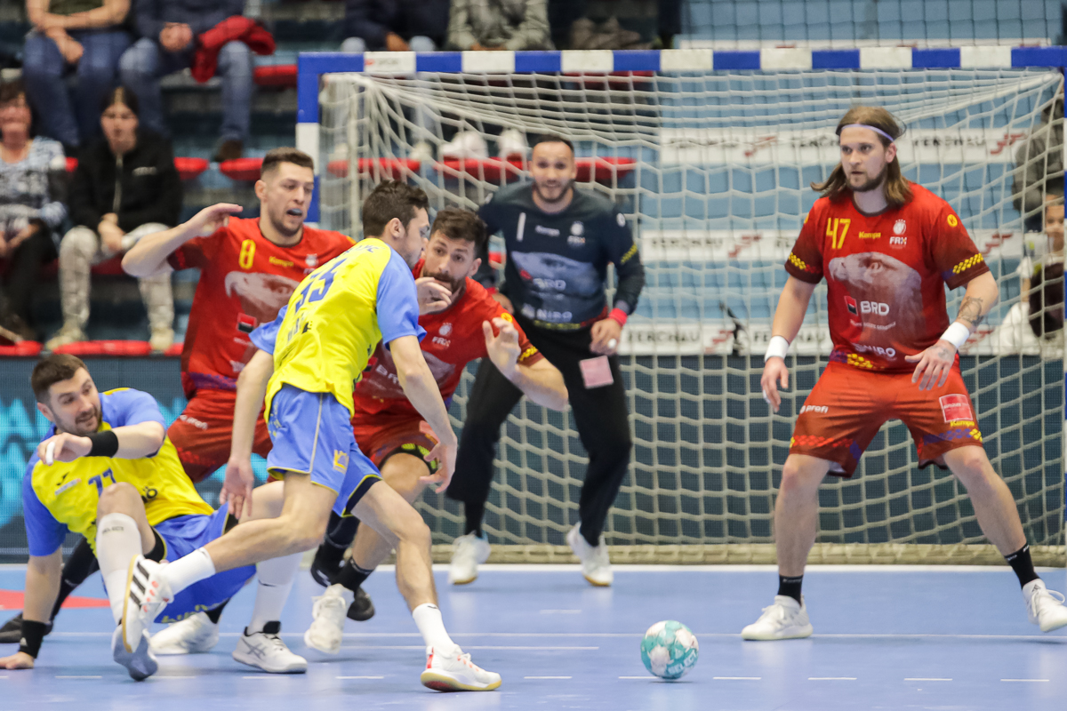 /2023/04/30-04-2023EHF_UKRROM_g18.jpg