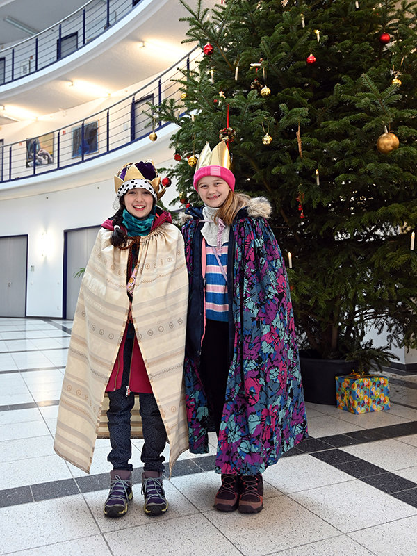 Dreikönigstag: Die Sternsinger Sind Unterwegs - Oberberg-Aktuell