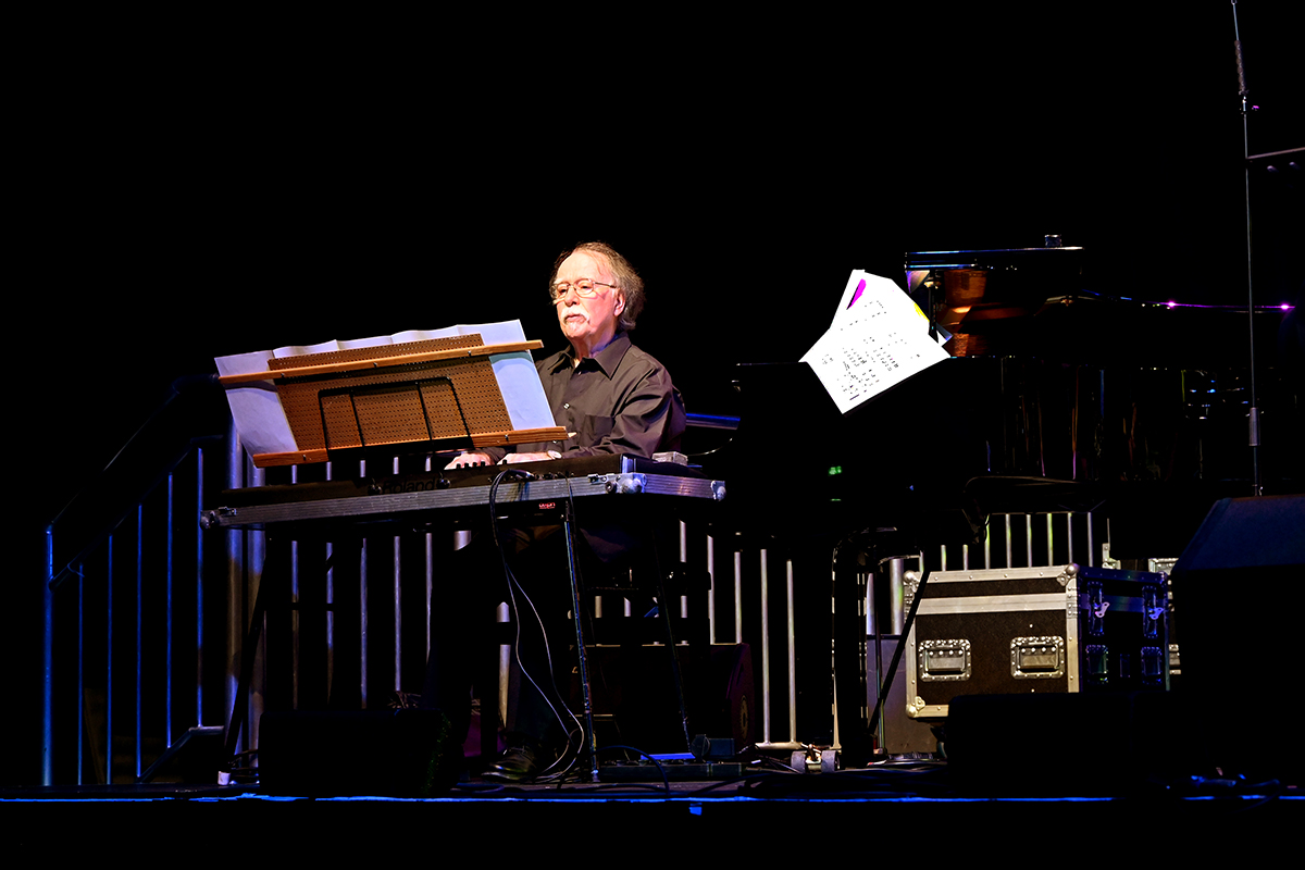/2024/09/20-09-2024swingcompanyg10.jpg