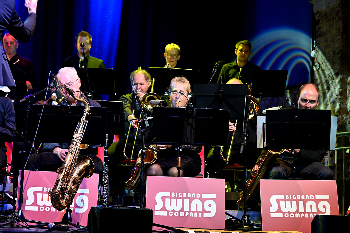 /2024/09/20-09-2024swingcompanyg13.jpg