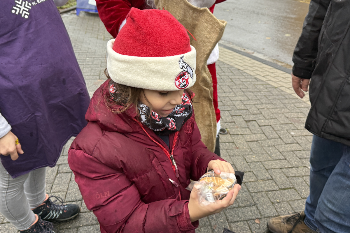/2024/12/06-12-2024Weihnachtsmarktg06.jpg
