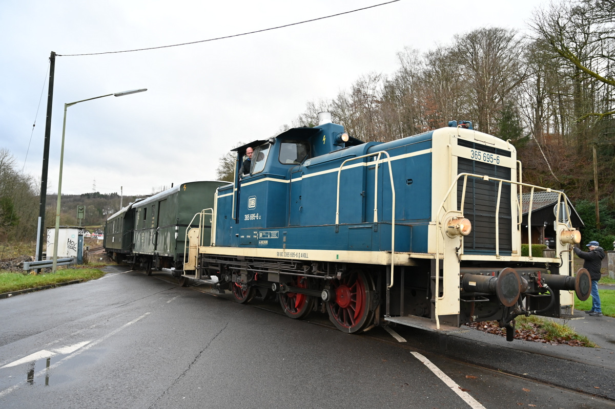 /2024/12/08-12-2024nikolauszug12.JPG