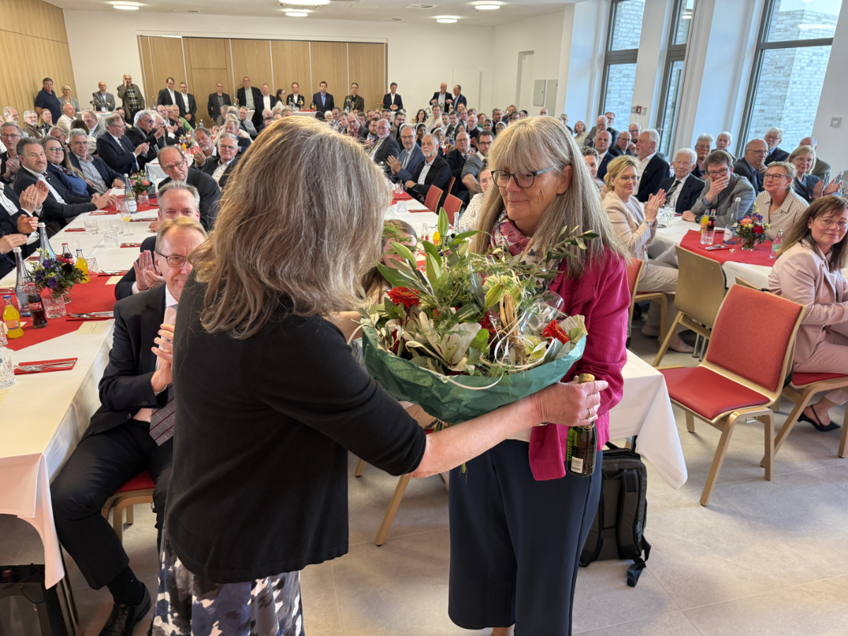 /2025/04/04-04-2025Rothauseng17.jpg