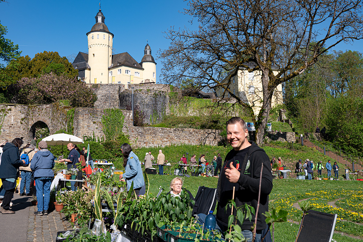 /2025/04/26-04-2025pflanzentauschboerseg01.jpg