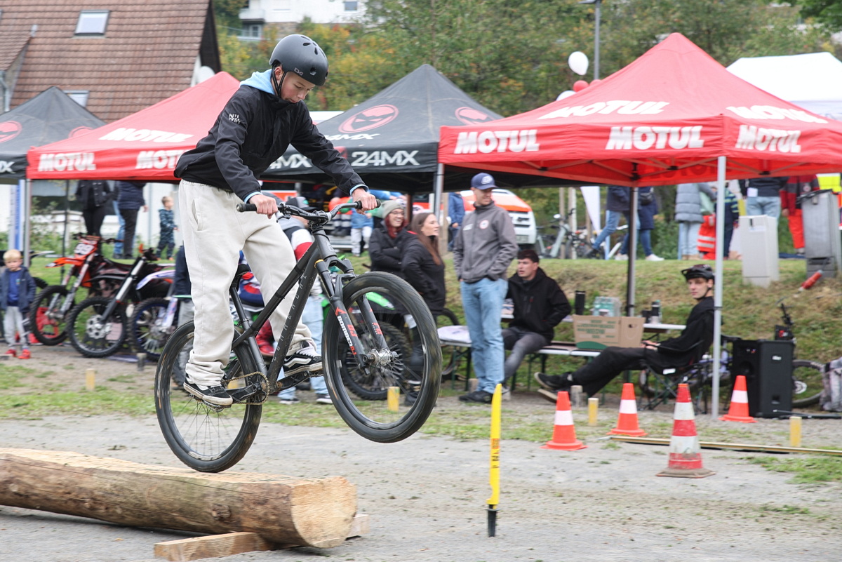 /2025/10/03-10-2025bielsteing%2008.JPG