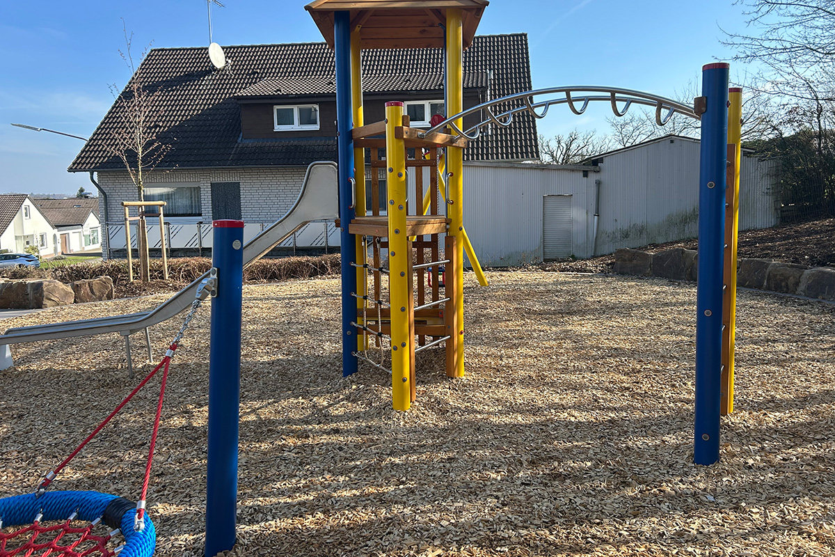 /2026/03/19-03-2026Spielplatzg03.jpg