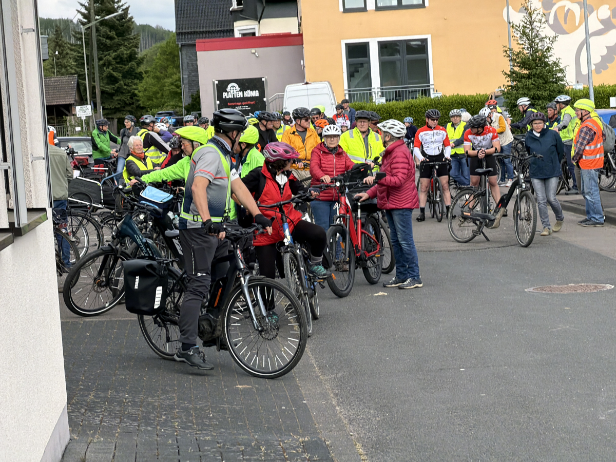 /2026/05/09-05-2026Radg15.jpg