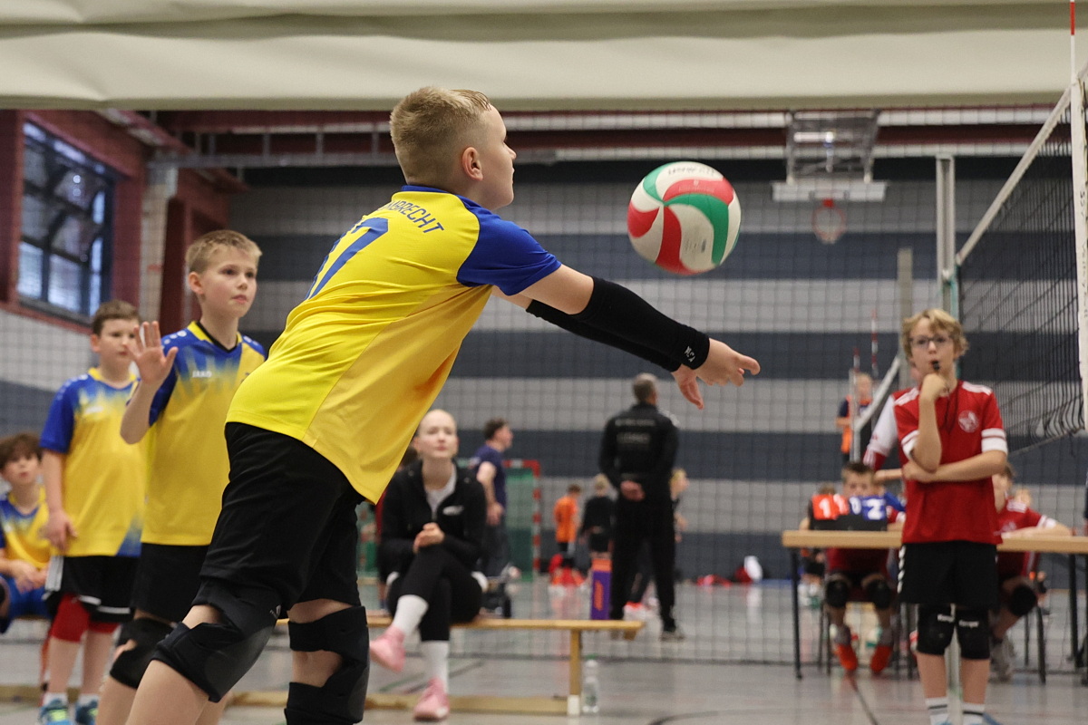 /2026/05/09-05-2026volleyballg%2013.JPG