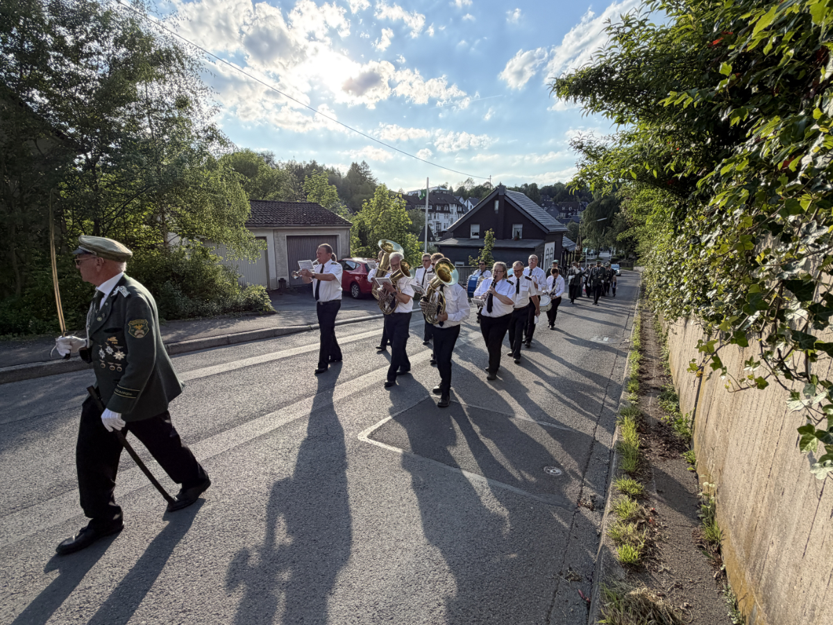 /2026/05/10-05-2026Schuetzeng21.jpg