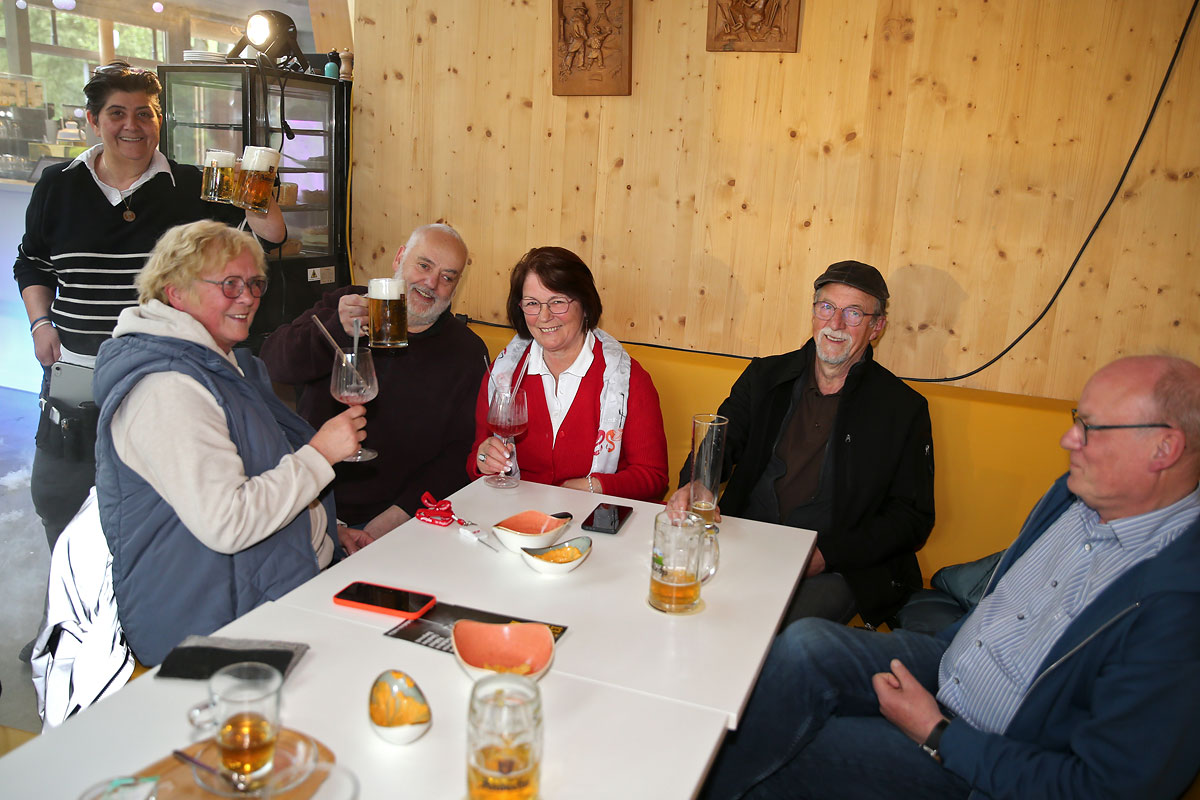 /2026/05/13-05-2026kneipenbummelg21.jpg