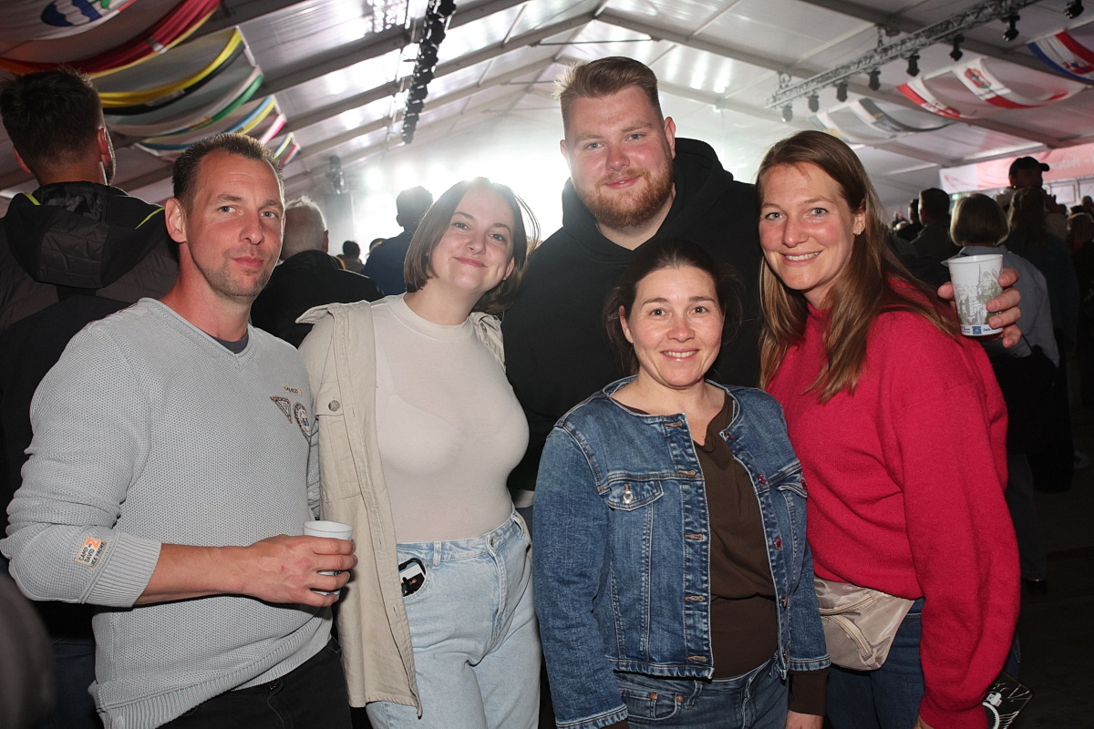 /2026/05/16-05-2026openairg%2047.JPG