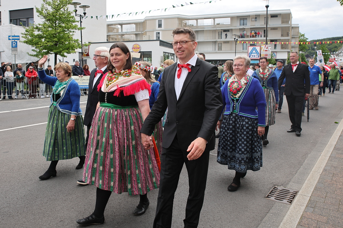 /2026/05/17-05-2026festzugg%2022.JPG