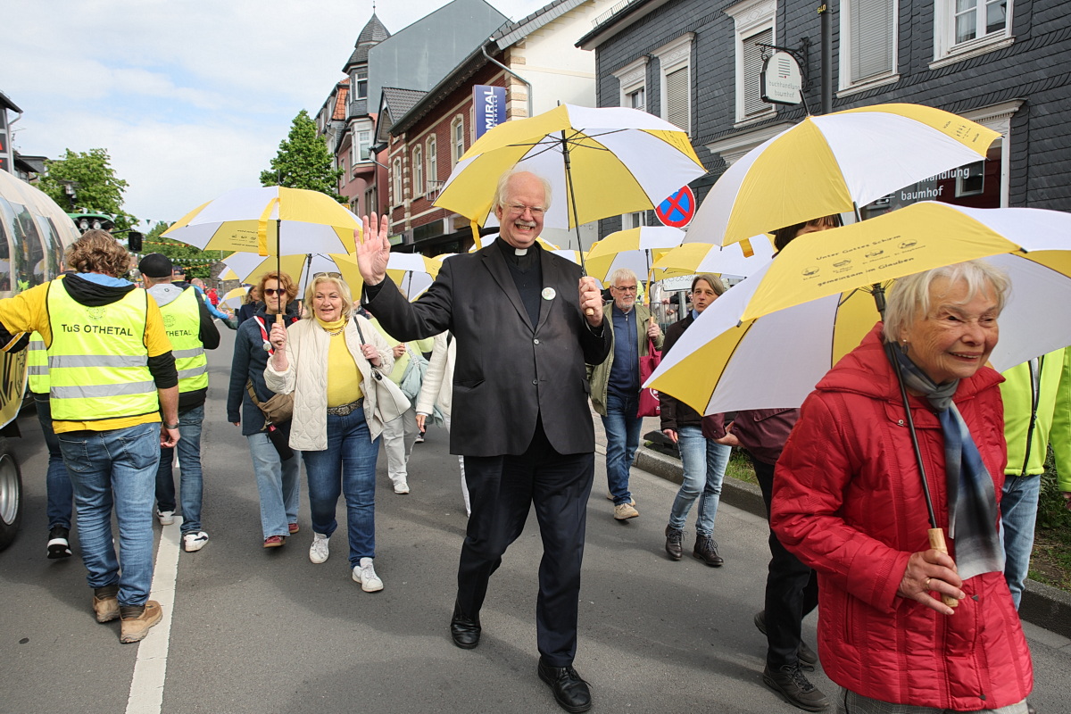 /2026/05/17-05-2026festzugg%2054.JPG