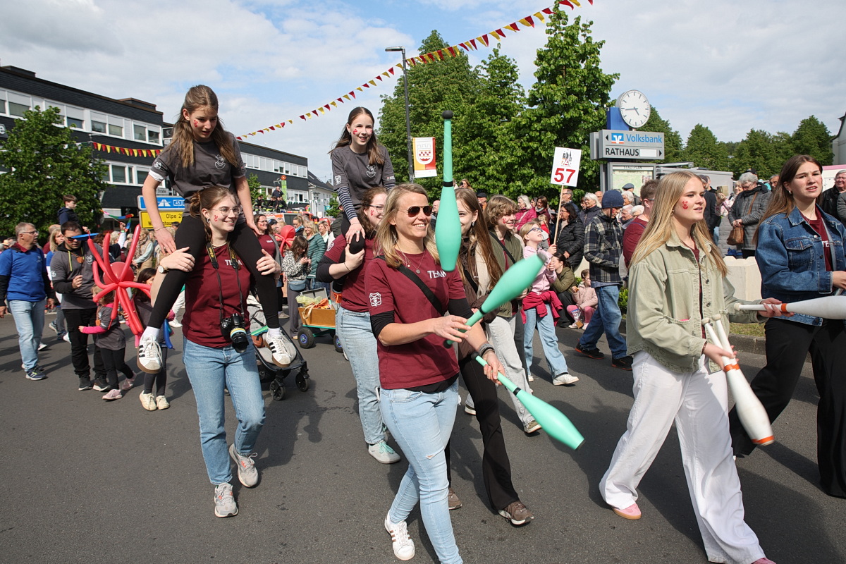 /2026/05/17-05-2026festzugg%2066.JPG