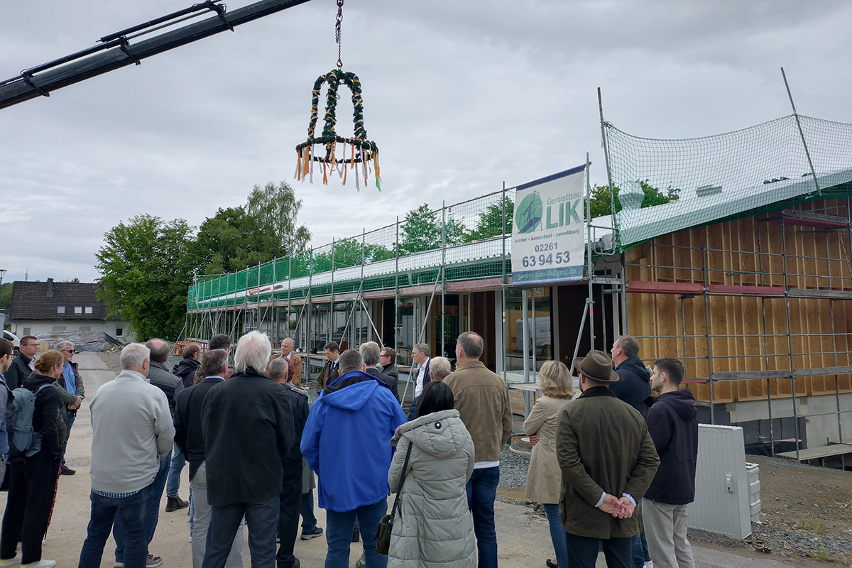 /2026/05/19-05-2026halle1.jpg