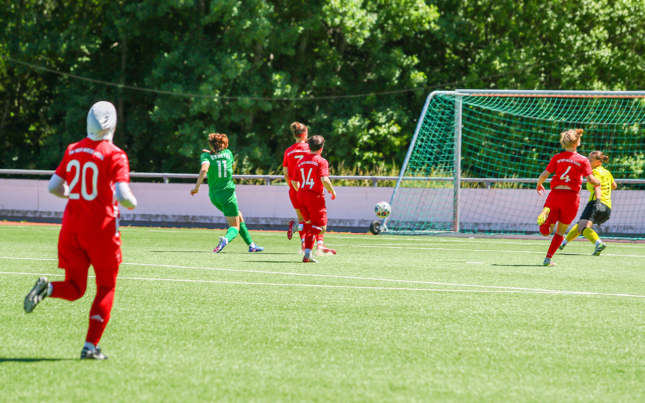 /2026/05/25-05-2026-ML-Frauen-Broeltal-Merl-06.JPG