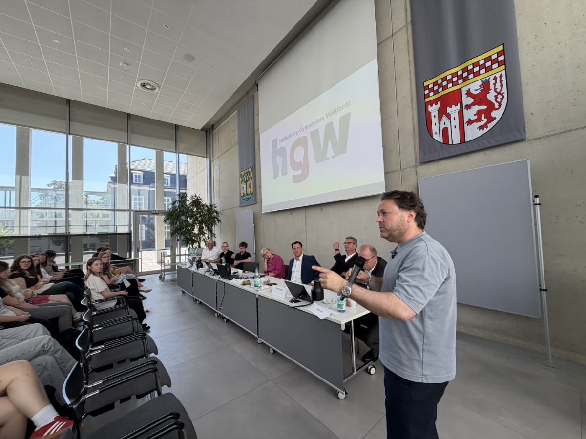 /2026/05/29-05-2026Podiumg10.jpg