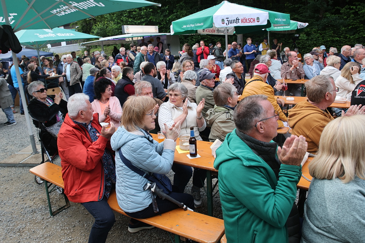 /2026/06/13-06-2026heddinghauseng%2013.JPG