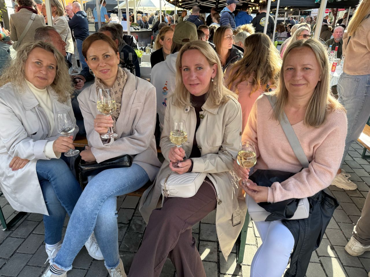 /2026/06/130626-Weinfest-G02.jpg