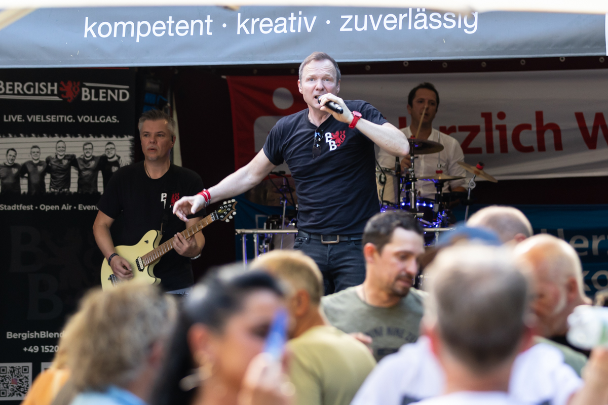 /2026/06/26-06-2026WeinfestBielsteing32.jpg