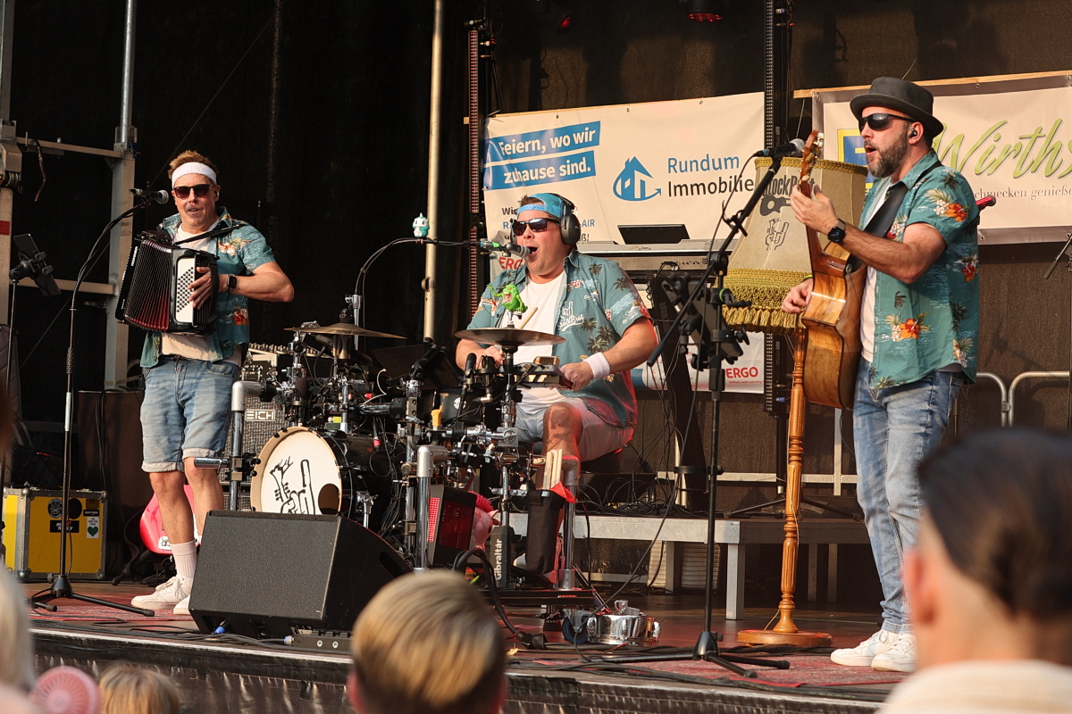 /2026/08/15-08-2026openairg%2016.JPG
