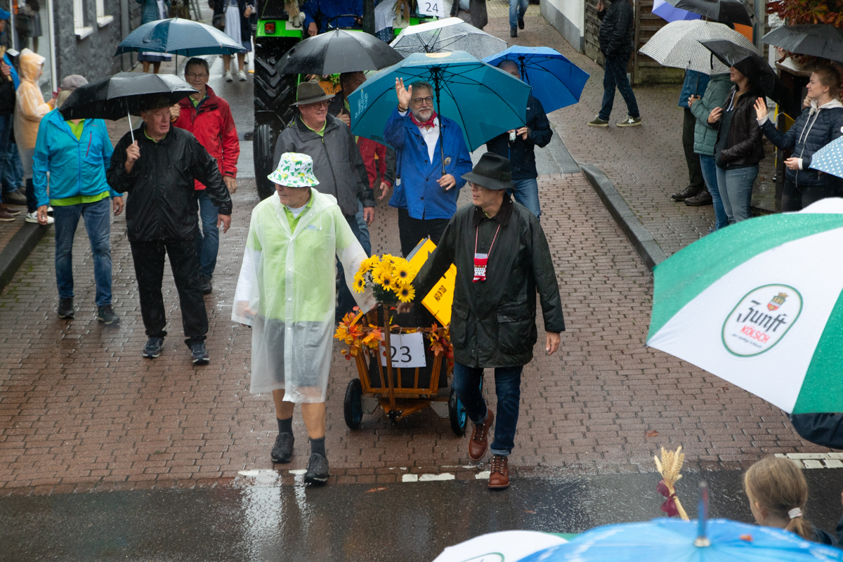 /2026/09/13-09-2026erntedankfestdrabenderhoeheg-08.jpg
