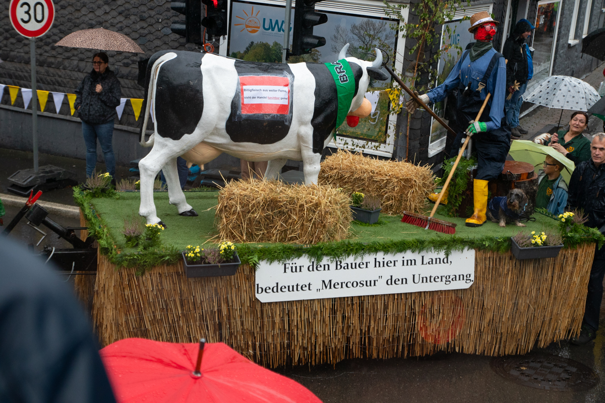 /2026/09/13-09-2026erntedankfestdrabenderhoeheg-16.jpg