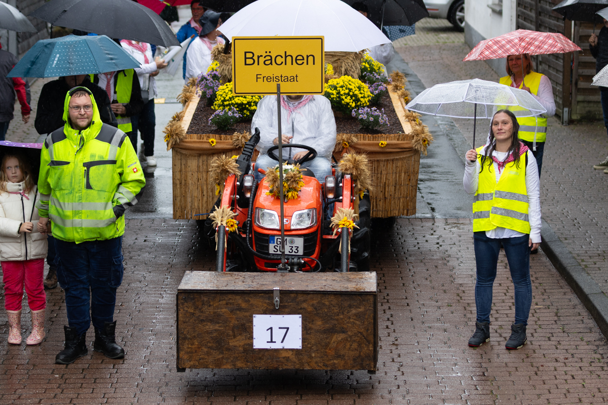 /2026/09/13-09-2026erntedankfestdrabenderhoeheg-42.jpg