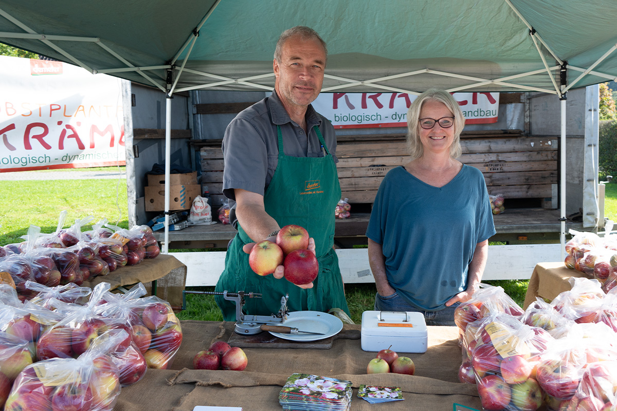 /2026/10/04-10-2026obstwiesenfestg14.jpg