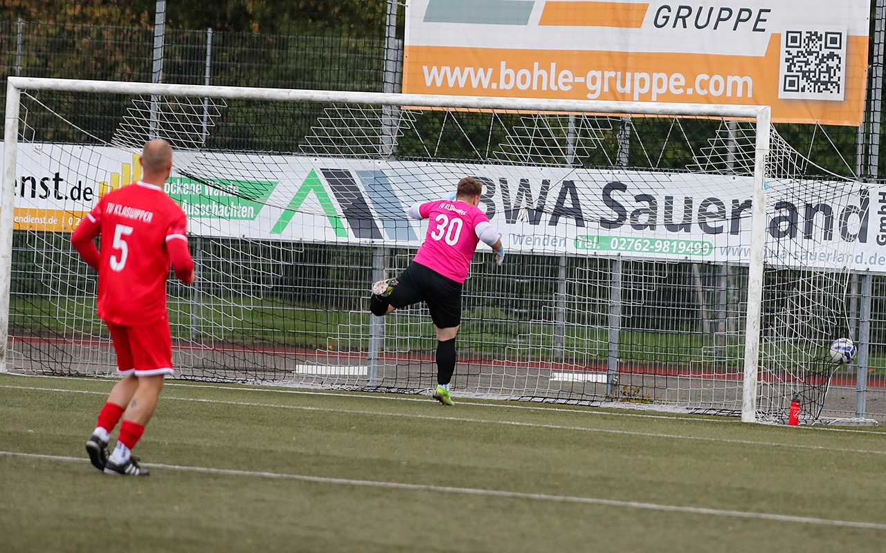 /2026/10/11-10-2026-FKLA-Derschlag-Klaswipper-03.JPG