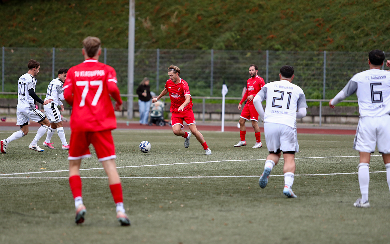 /2026/10/11-10-2026-FKLA-Derschlag-Klaswipper-49.JPG