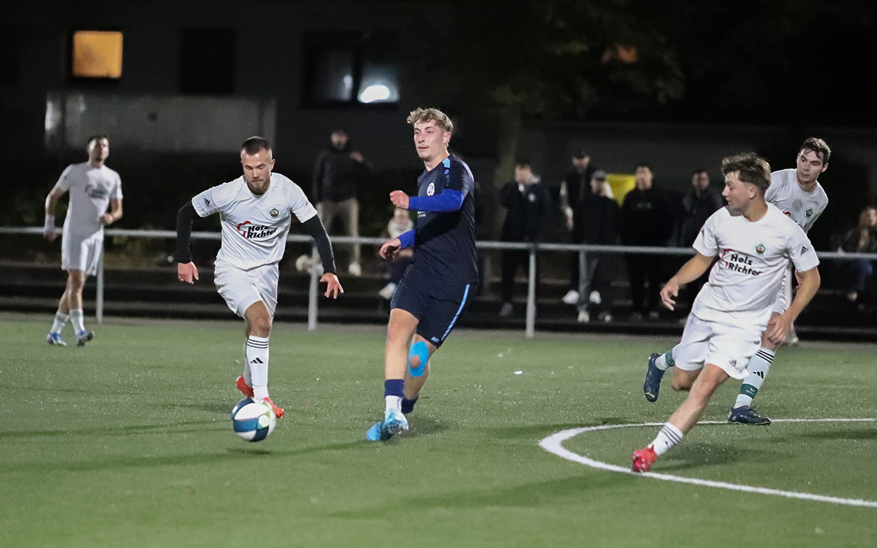 /2026/10/14-10-2026-FKLA-Waldbroel-Lindlar2-09.JPG