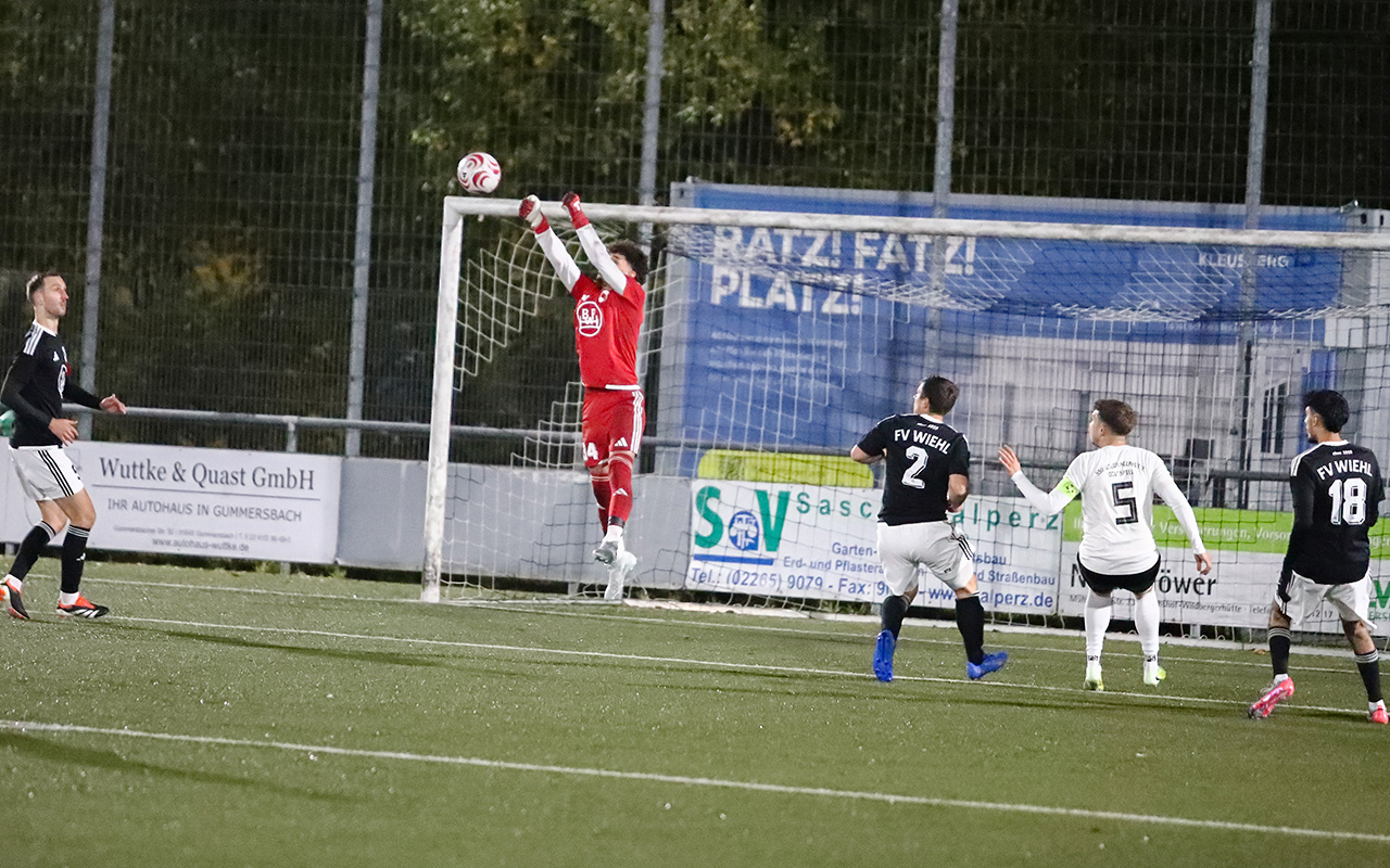 /2026/10/28-10-2026-Pokal-H%C3%BCtte-Wiehl-03.JPG