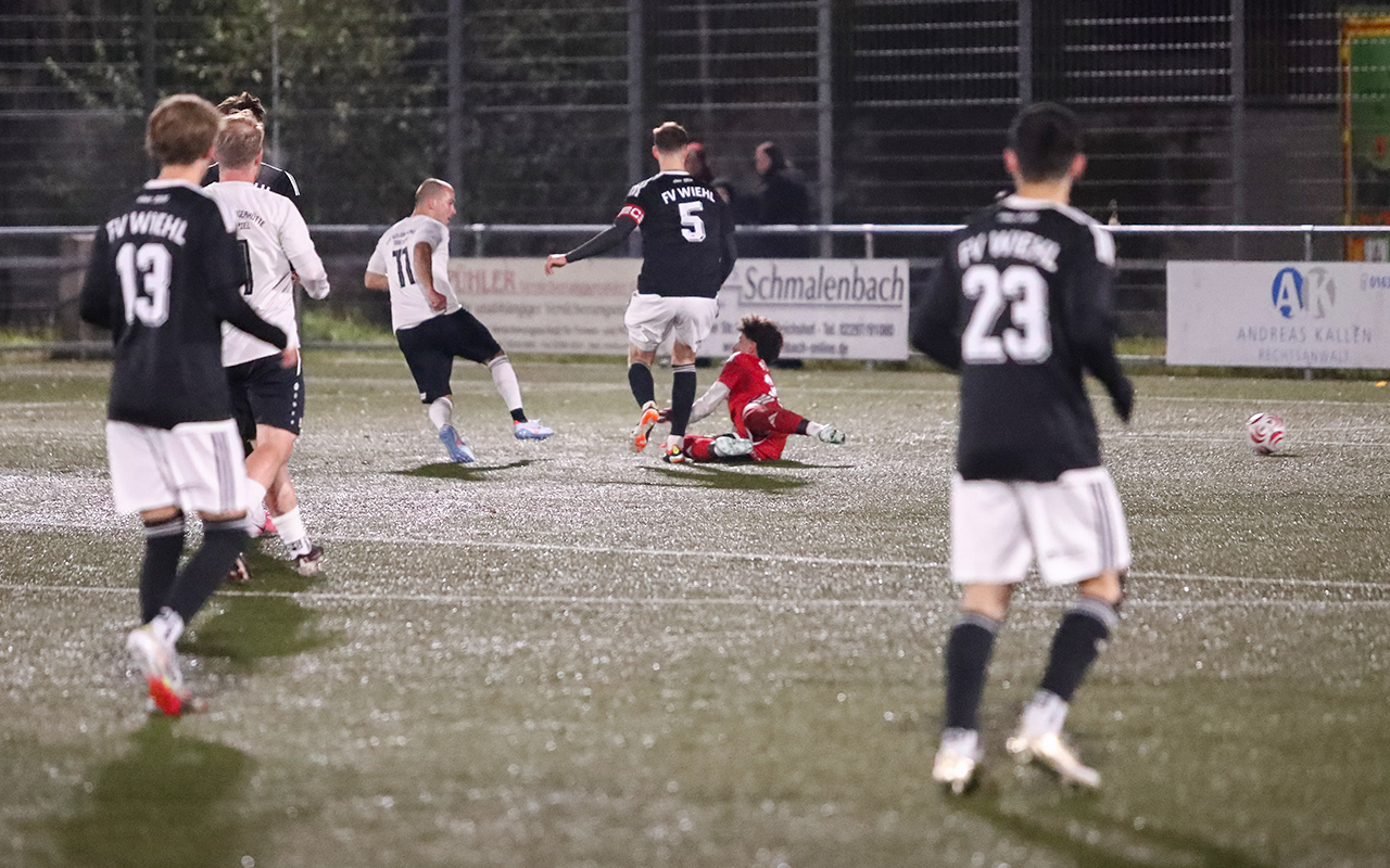/2026/10/28-10-2026-Pokal-H%C3%BCtte-Wiehl-06.JPG