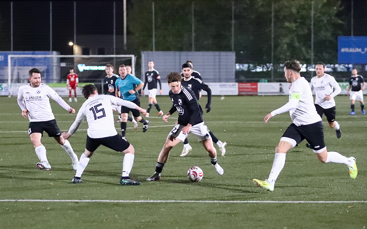 /2026/10/28-10-2026-Pokal-H%C3%BCtte-Wiehl-30.JPG