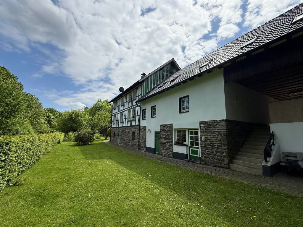 /Immobilien/Importierte%20Bilder/004400052001_004400052001_302_2685_1206202609232595.JPG