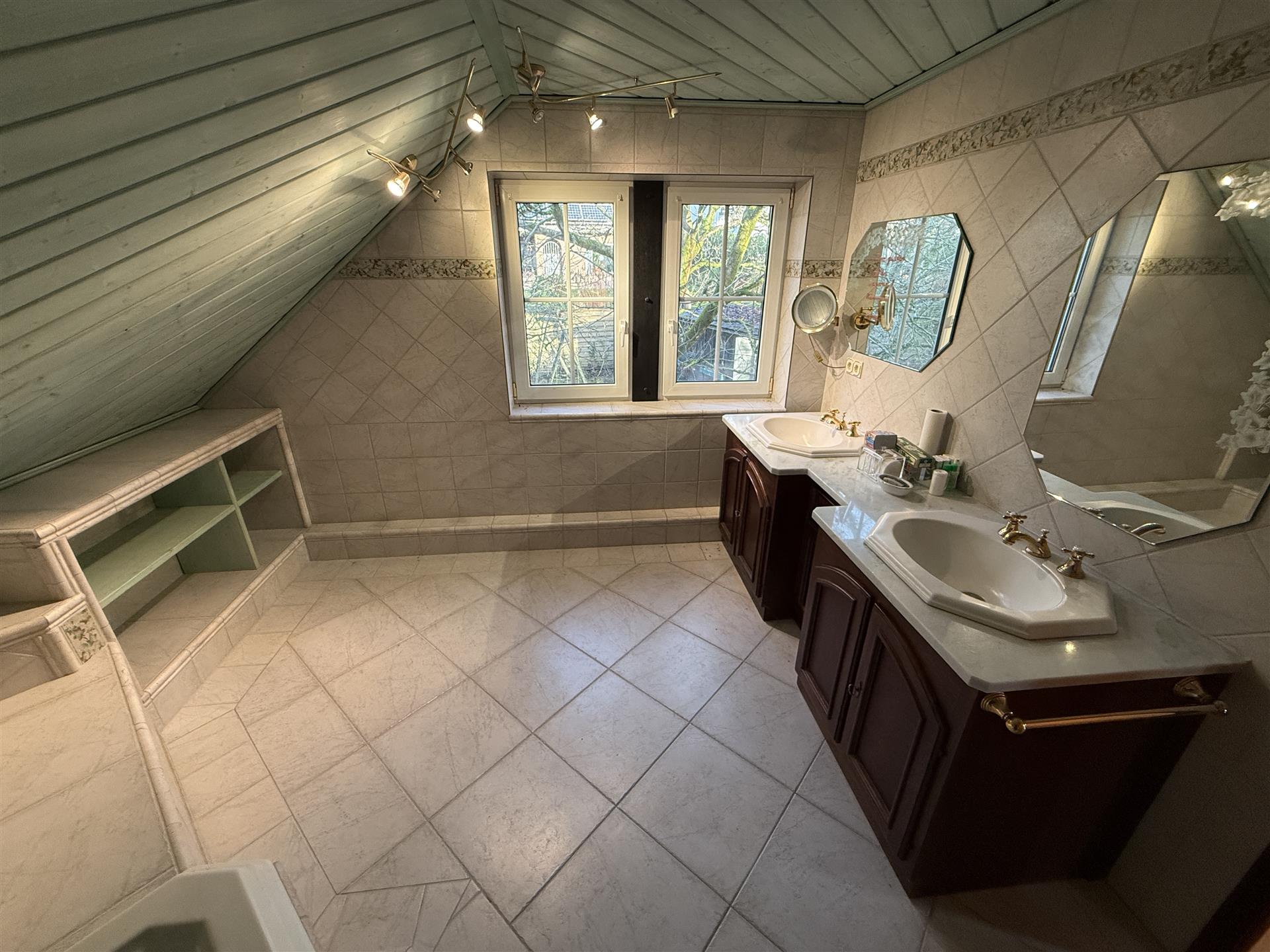 /Immobilien/Importierte%20Bilder/27740470.jpg