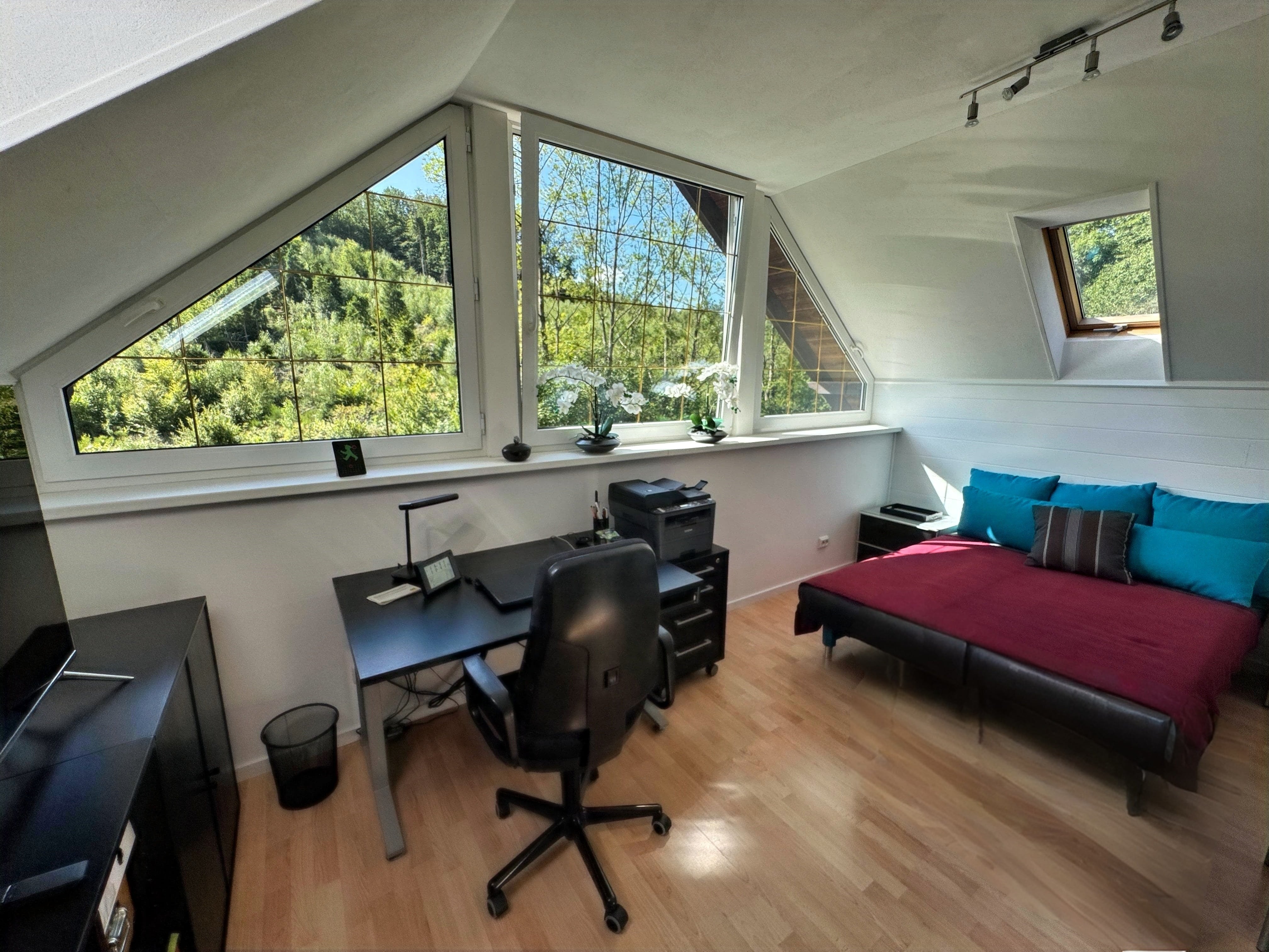 /Immobilien/Importierte%20Bilder/27971810_2.jpg