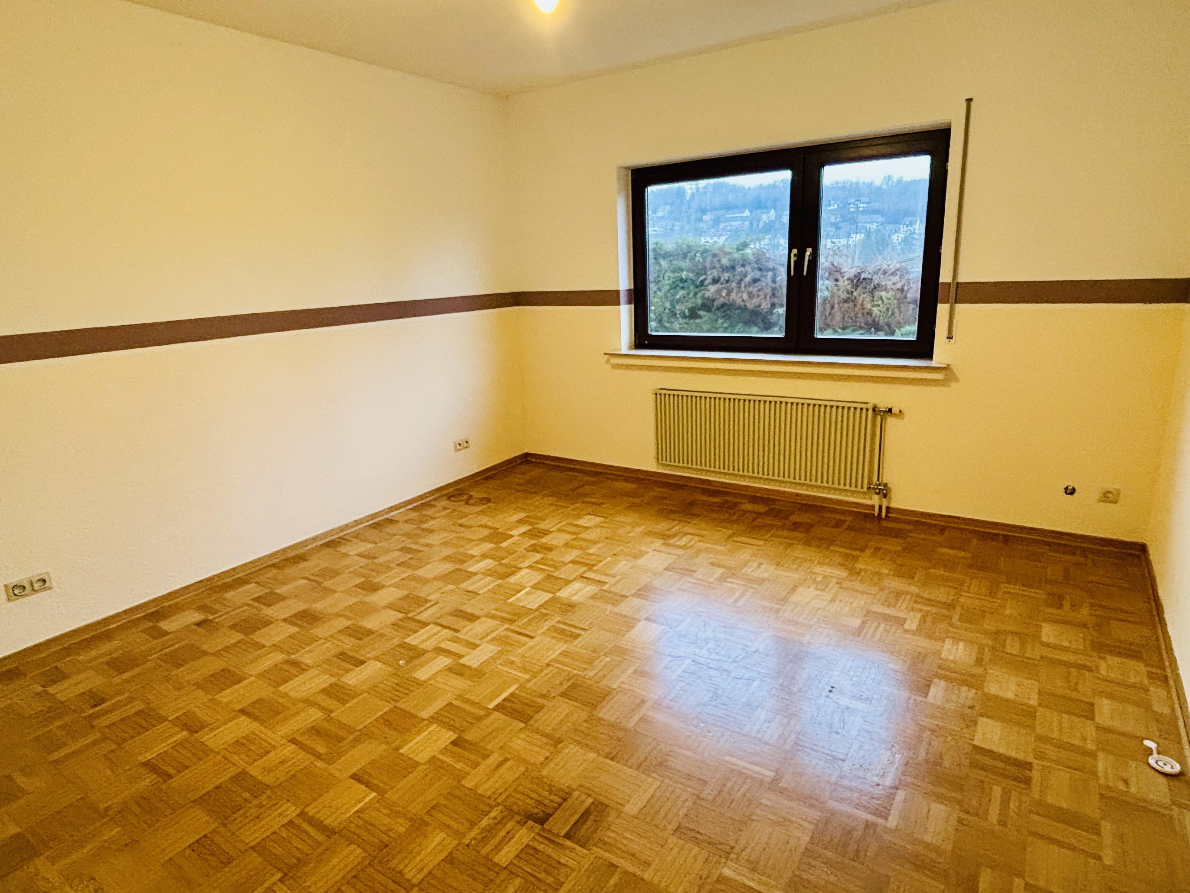 /Immobilien/Importierte%20Bilder/73900371.jpeg