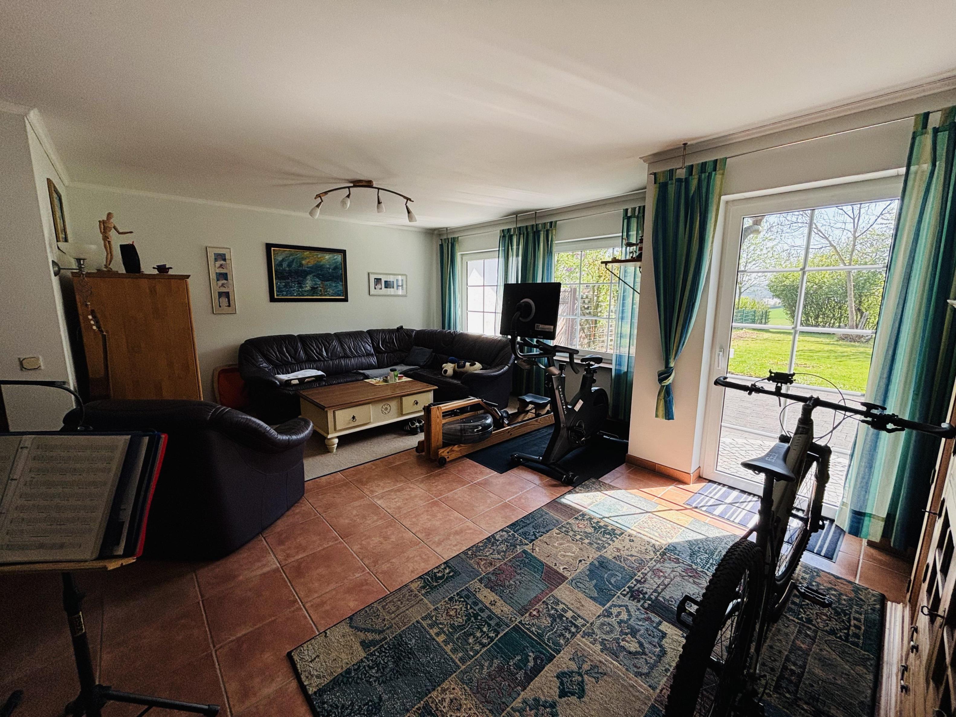 /Immobilien/Importierte%20Bilder/77117531_1.jpg