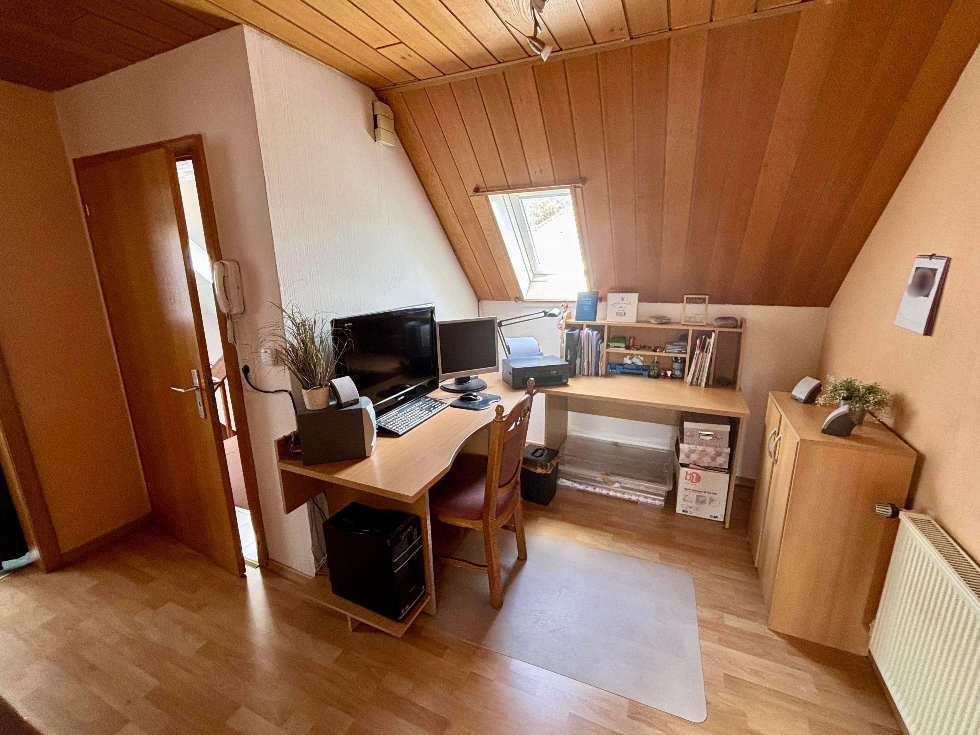 /Immobilien/Importierte%20Bilder/78795081_1.jpeg